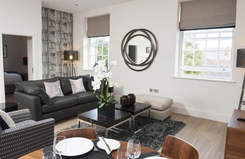 Carlisle Apartment | The Halston Carlisle