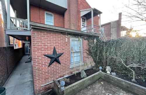 Lancaster Apartment | THE HANNAH HOUSE - DOWNTOWN HISTORIC LANCASTER