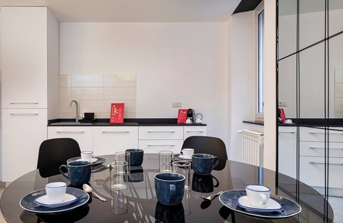 Pre Apartment | The Harbor Houses by Wonderful Italy