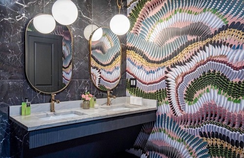 Oxford Hotel | The Harrisburg Suite Haven by Velvet Ditch Villas