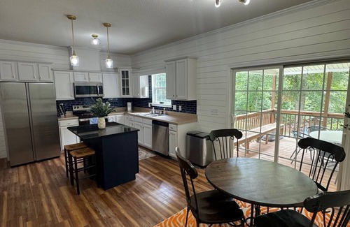 Seneca House | The HART of Tiger Town! Lakefront home less than 4 miles to Clemson University