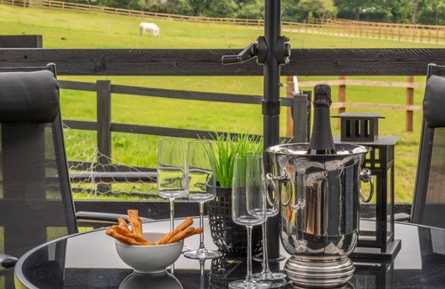 Cranleigh Cottage | The Haybarn has been beautifully renovated and tastefully furnished