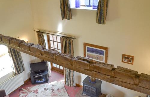 York House | The Hayloft - 17238