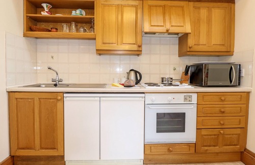 Thirlmere Cottage | THE HAYLOFT, romantic, character holiday cottage in Keswick