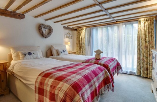 Faversham House | The Hayloft - Two Bedroom House, Sleeps 4