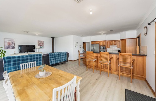 Mannum House | The Heights