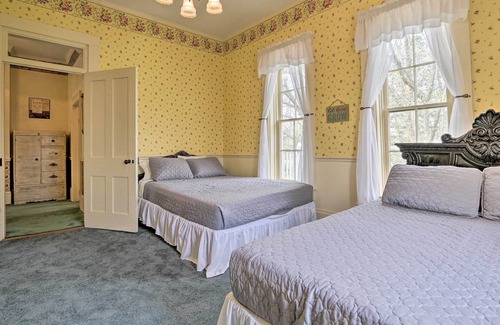 Lancaster House | 'The Henry Manor' - Dreamy Victorian Charmer!