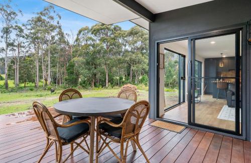 Lunawanna House | The Hide On Cloudy