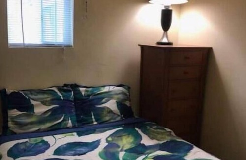 Novato House | The Hideaway - a Unique 2 Bedroom Private Patio Retreat