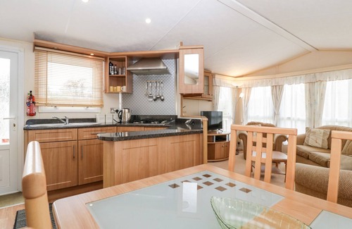 Portesham Cottage | THE HIDEAWAY, family friendly, character holiday cottage in Portesham