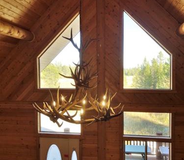 Island Park Cabin | The Hideaway Lodge