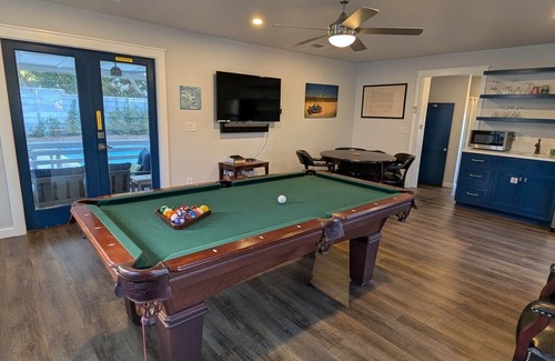 Seagrove Beach House | The Hideaway, Private Heated Pool, Game Room, Pet Friendly, Available now Until Sept 27-Oct 4!