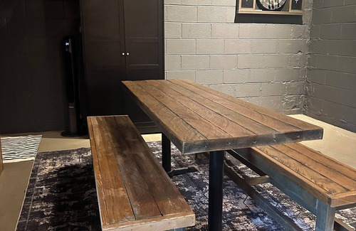Oakhurst Apartment | The HideOut- a piece of Nashville in CA