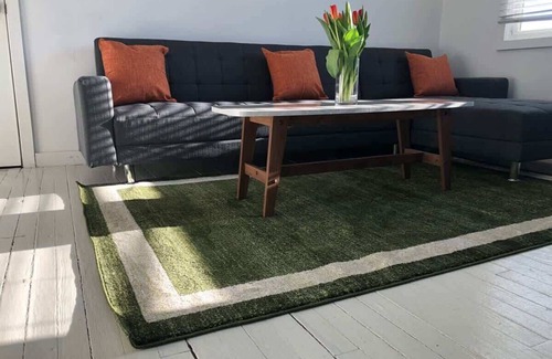 Queens Apartment | The High Tide 2BR with Redecorated Living Room #3