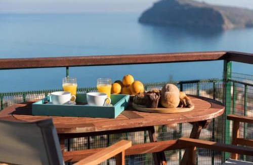 Platanias Town House | The Hillside Home