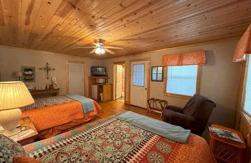 Mountain View Cabin | The Hilltop Cabins - Duplex #1
