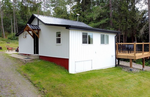 Katrine Cottage | The Hilltop Hideout - Unwind in Style