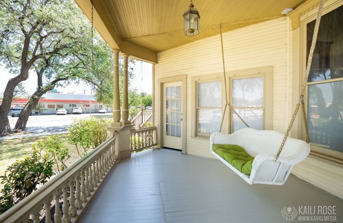Lampasas House | The Historic Gillen House in Lampasas TX