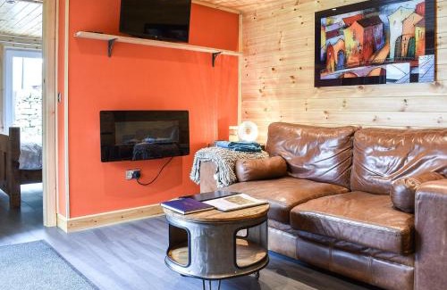 Holestone Moor House | The Hollies