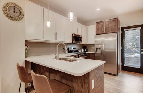 Georgetown Condo | The Hollyhock Hideaway/Close to Slopes