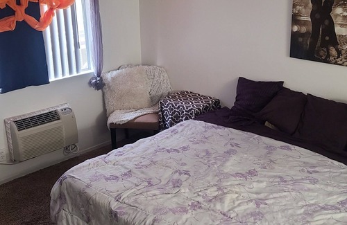 Las Vegas Apartment | The Honeycomb Hideout