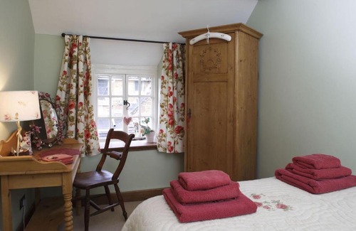 Chipping Campden House | The Honeypot