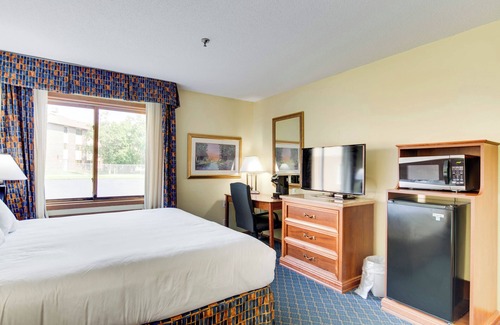 Bemidji Hotel | The Hotel Bemidji