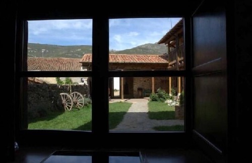Montuerto Cottage | THE HOUSE OF THE MASTER, THE HOUSES OF VALDEPIÉLAGO