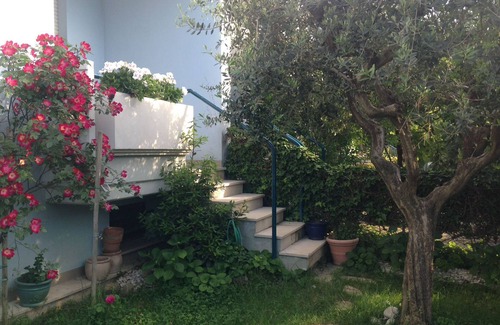 Fano Apartment | THE HOUSE OF THE SEA (HOUSE OF THE SEA)