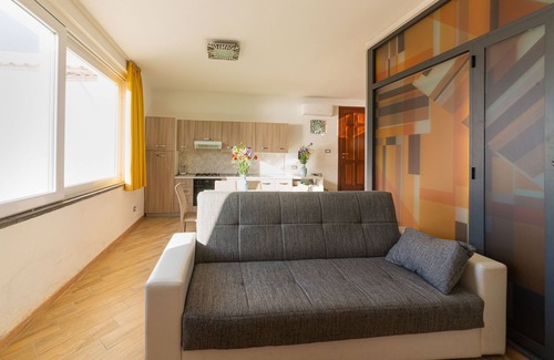 Ischia Porto House | The House on the Ischia Port