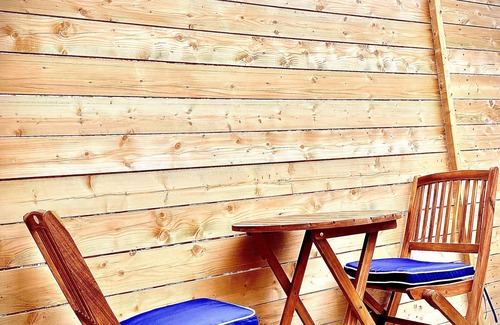 Gravenhurst Apartment | The Hudson Loft | Hot Tub, Fire Pit + Spa | Muskoka