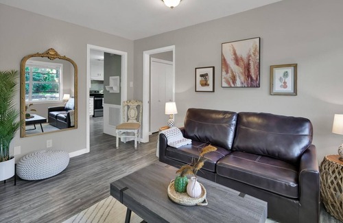 Huntsville House | The Huge Home No Service Fees Pingpong Shsu