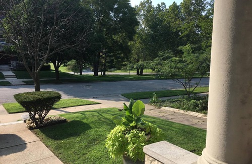 Central Hyde Park House | The Hyde Park Mansion