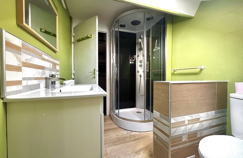 Sully-sur-Loire Apartment | The industrial apartment on the banks of the Loire