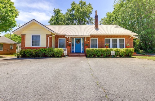 Jackson House | 'The Inn on Second' - Jackson Family Home!