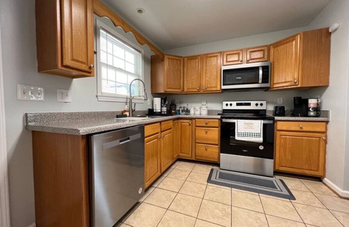 Jamestown House | The Jamestown Retreat