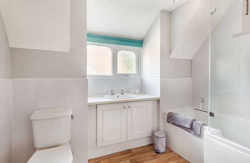 Church Stretton House | THE JAYS, with a garden in Church Stretton