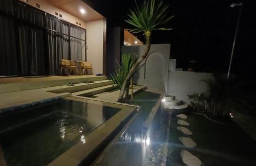 Toya Bungkah Bed & Breakfast | The Jungle Sunrise Private Room and Jacuzzi
