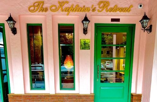 Sector 35 Hotel | The Kaptain's Retreat