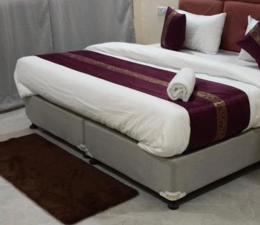 Varanasi Hotel | The Kashi
