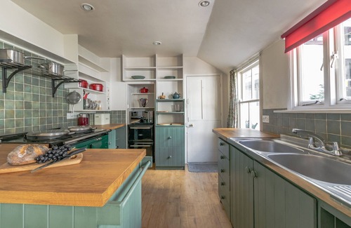 Mousehole House | The Kellan - Five Bedroom House, Sleeps 8