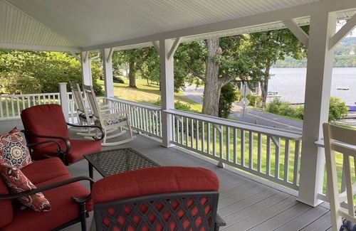 New Preston House | The Lake House on Lake Waramaug