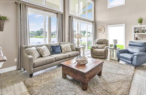 April Sound House | The Lake House