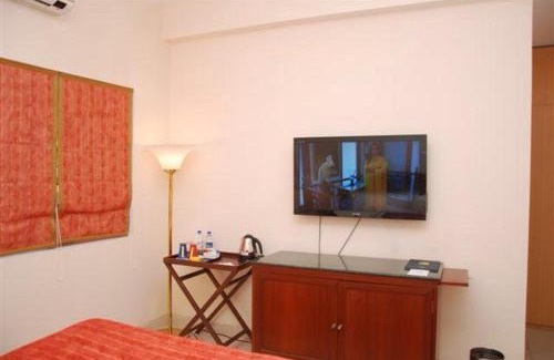 Khajuraho Hotel | The Lalit Traveller Khajuraho