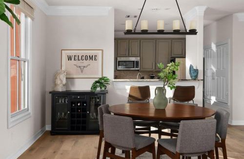 Old West Austin Apartment | The Lamar Lookout