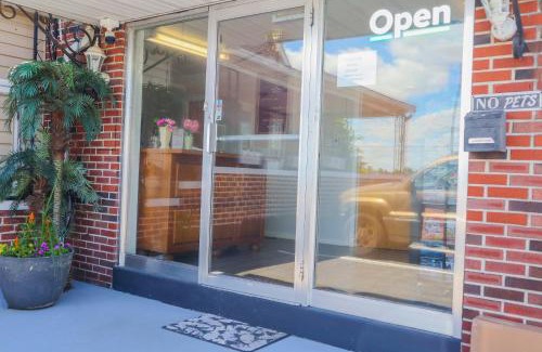 Ronks Hotel | The Lancaster Motel By OYO Ronks near Paradise