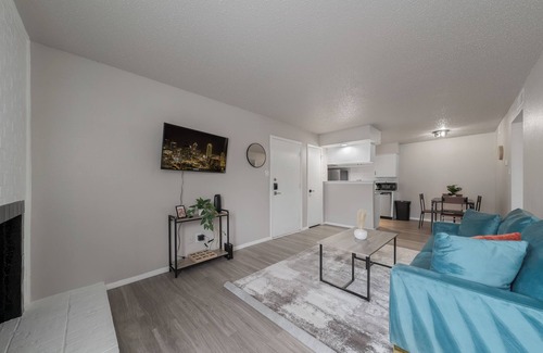 North Arlington Apartment | The Landry 157 | Spacious and Cozy 1 Bedroom 1bth
