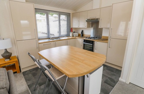 Pendine Cottage | THE LAST RESORT, pet friendly, character holiday cottage in Pendine
