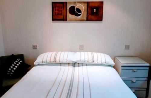 Murthly Bed & Breakfast | The Laurels Guest House