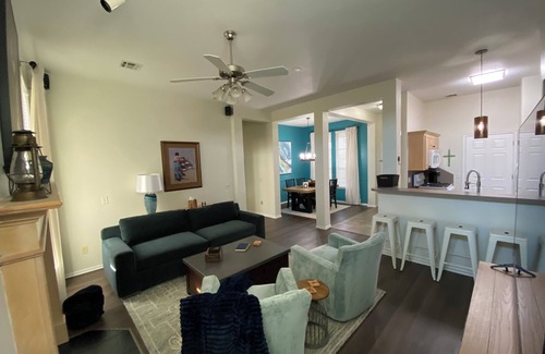 Edmond House | The Lazy Lasso - Western-Style Home Away From Home